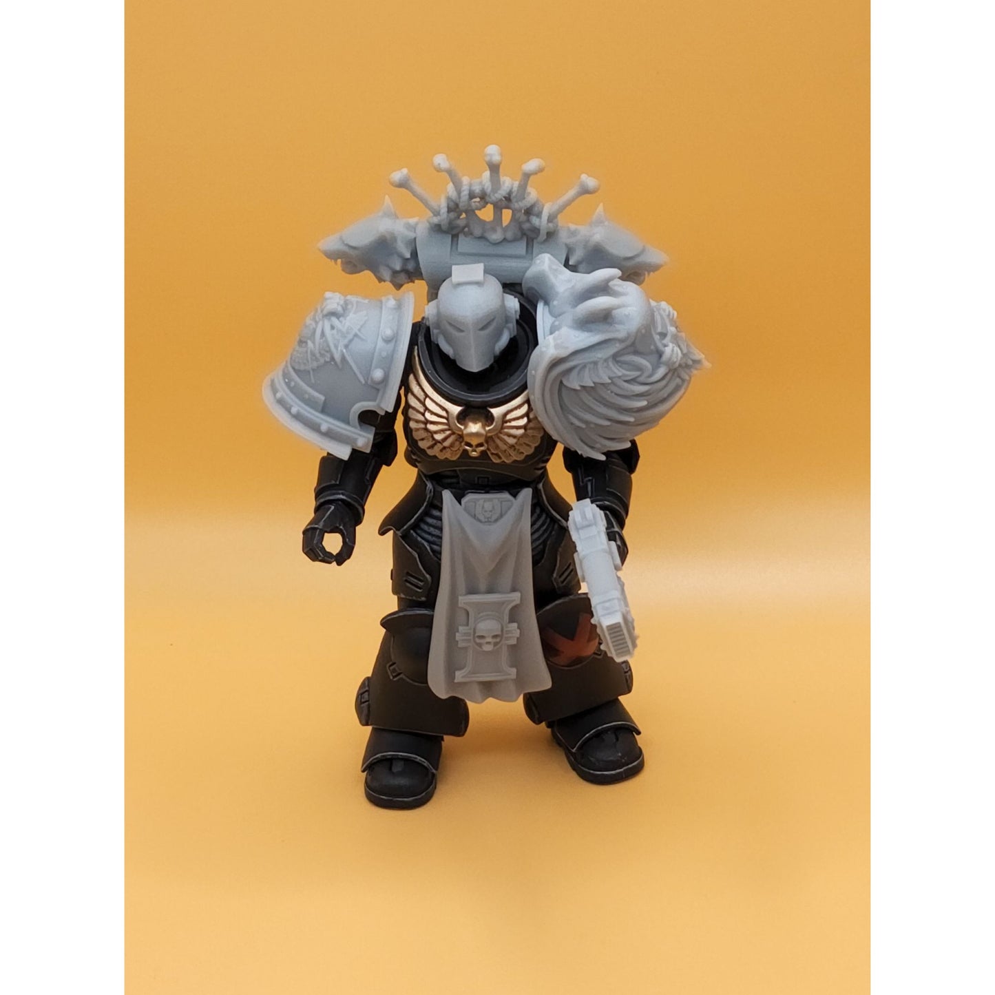 JT-P34 Double Eagle Pauldron Custom Compatible W JoyToy Warhammer 40k Space Marines