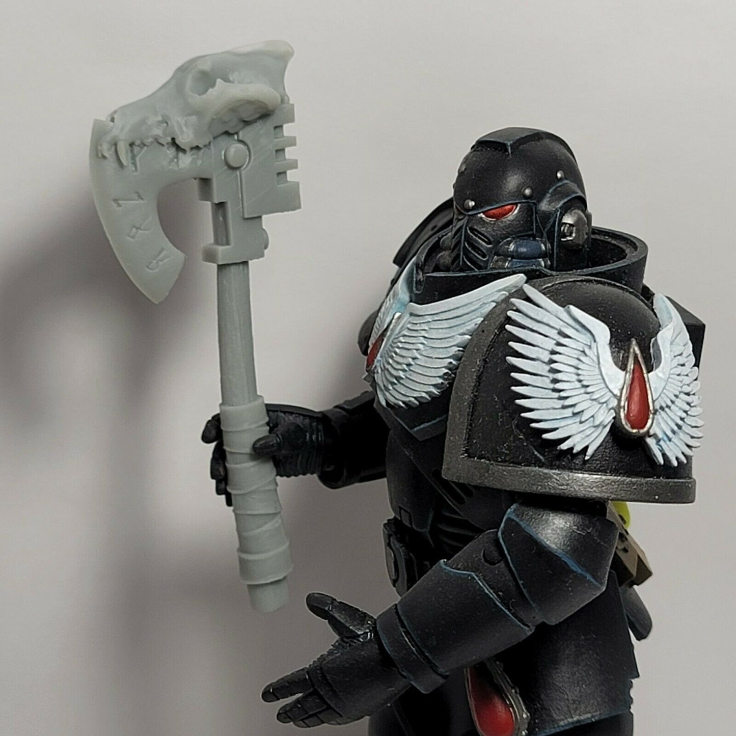 A54 Space Wolf Axe Custom for McFarlane Warhammer 40k Space Marines