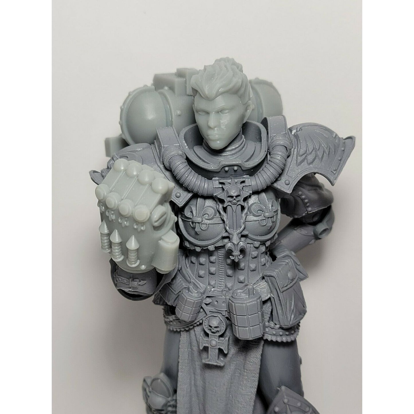 SA3 Right Fist Custom for McFarlane Warhammer 40k Sister of Battle